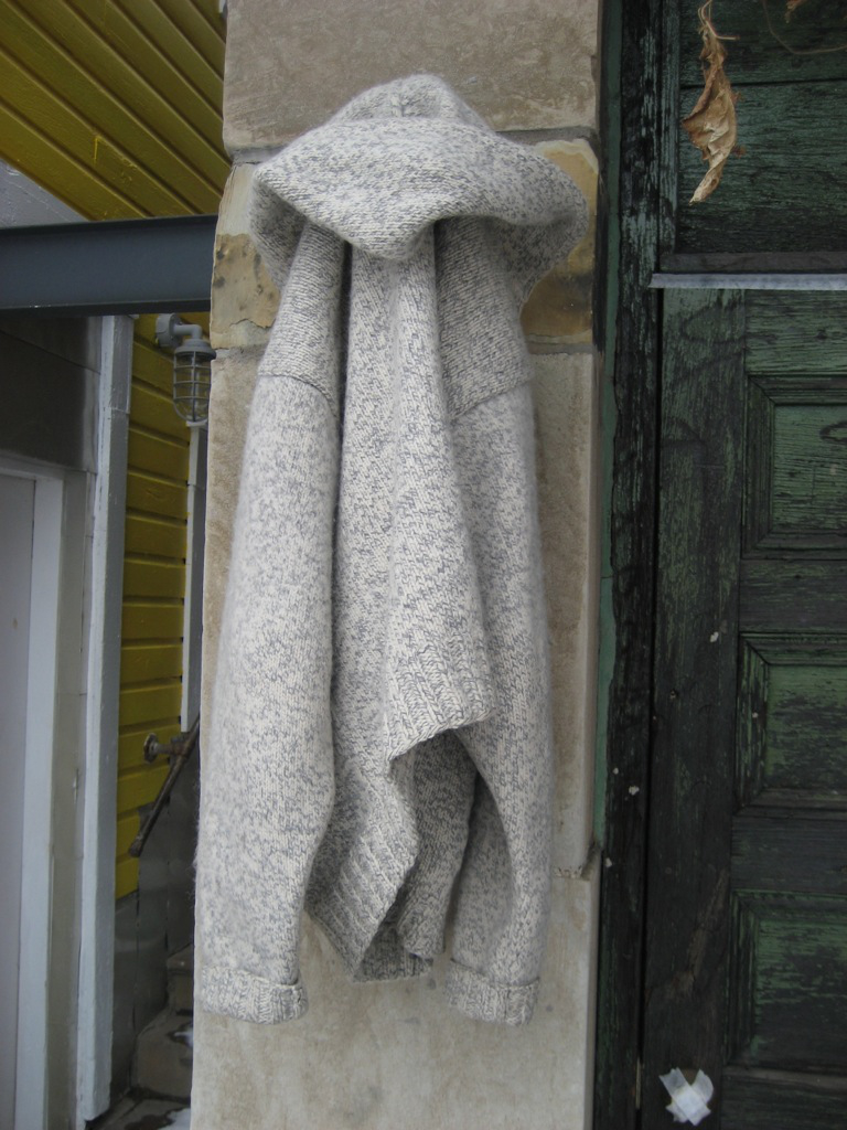 Late autumn wool hoody jacket with lining