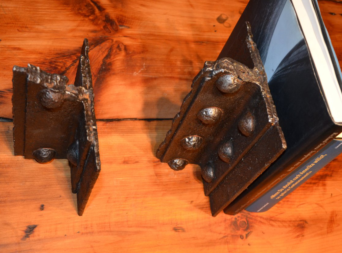 Book ends, set of two
