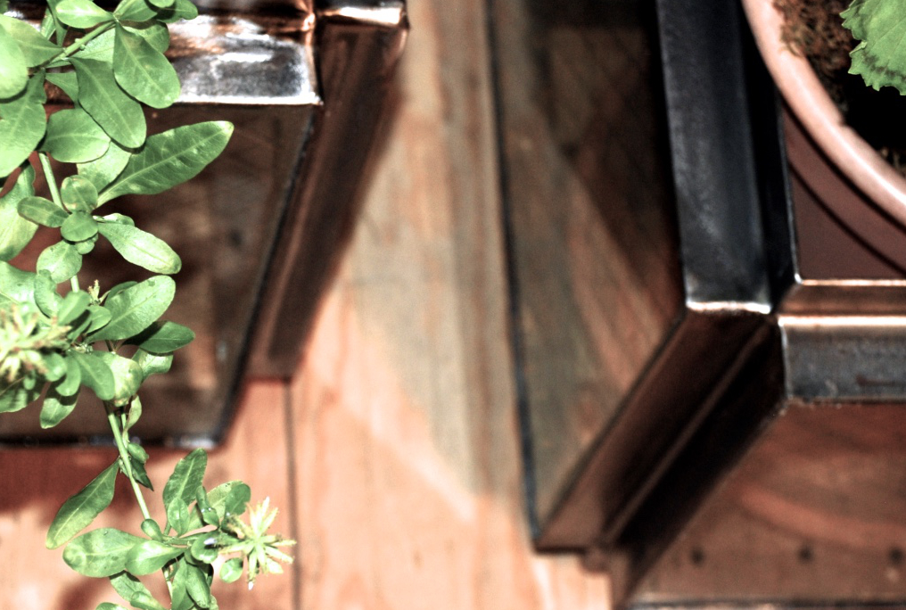 Steel/Glass Container